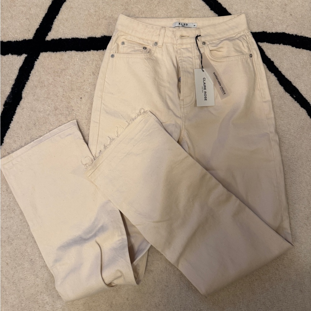 NA-KD Straight Jeans with Ankle Slit. NWT